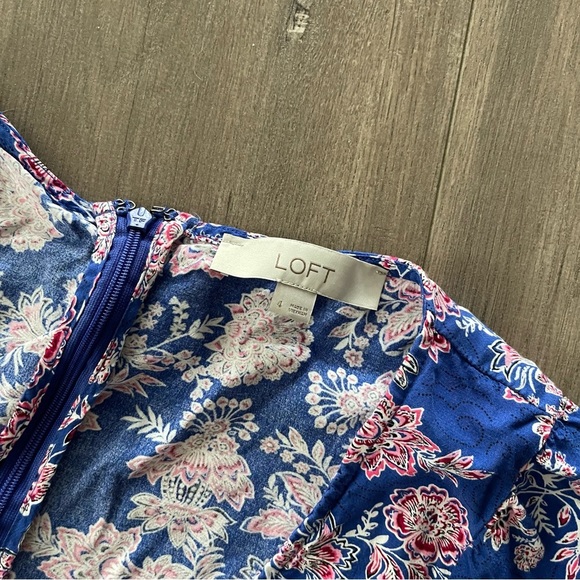 LOFT Blue Floral Puff Sleeve Babydoll Style Dress - Picture 5 of 6